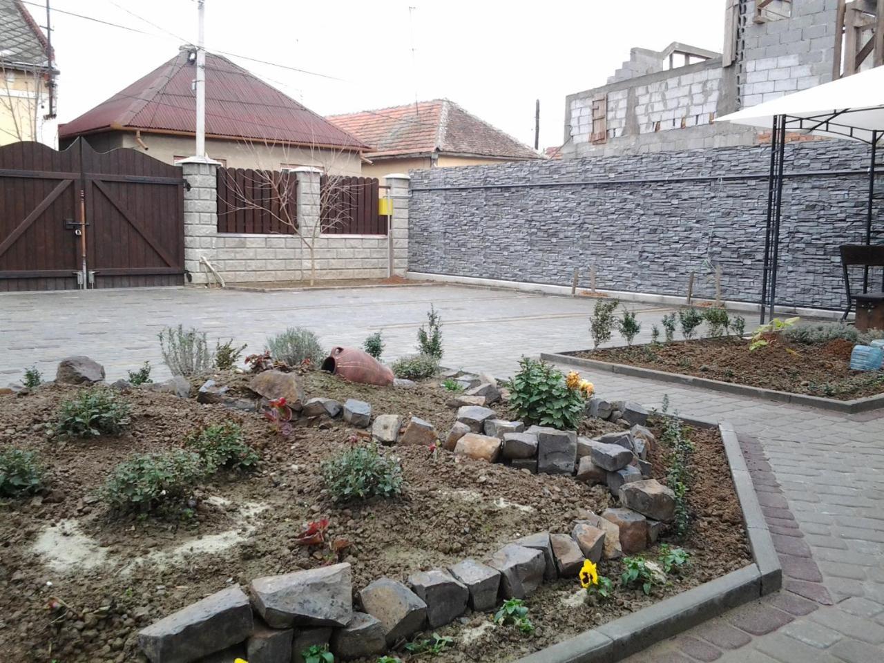 Villa Galicia Berehove  Bagian luar foto